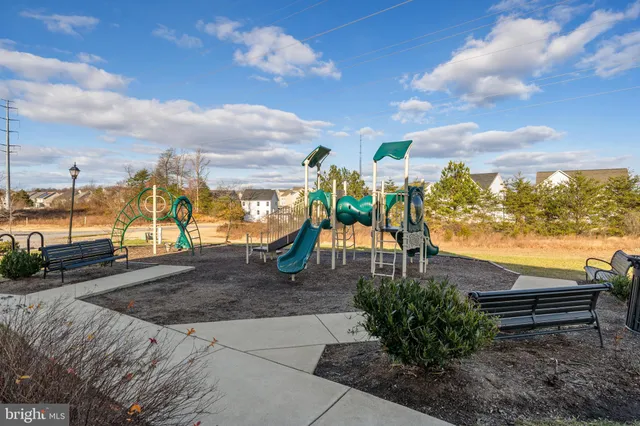 $425,000 | 87 Clydesdale Lane, Prince Frederick, MD 20678