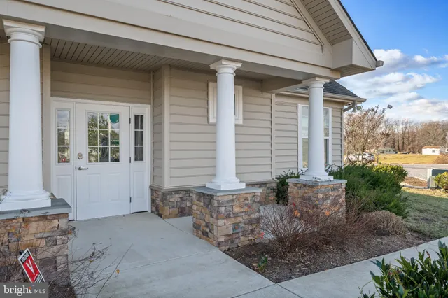 $425,000 | 87 Clydesdale Lane, Prince Frederick, MD 20678