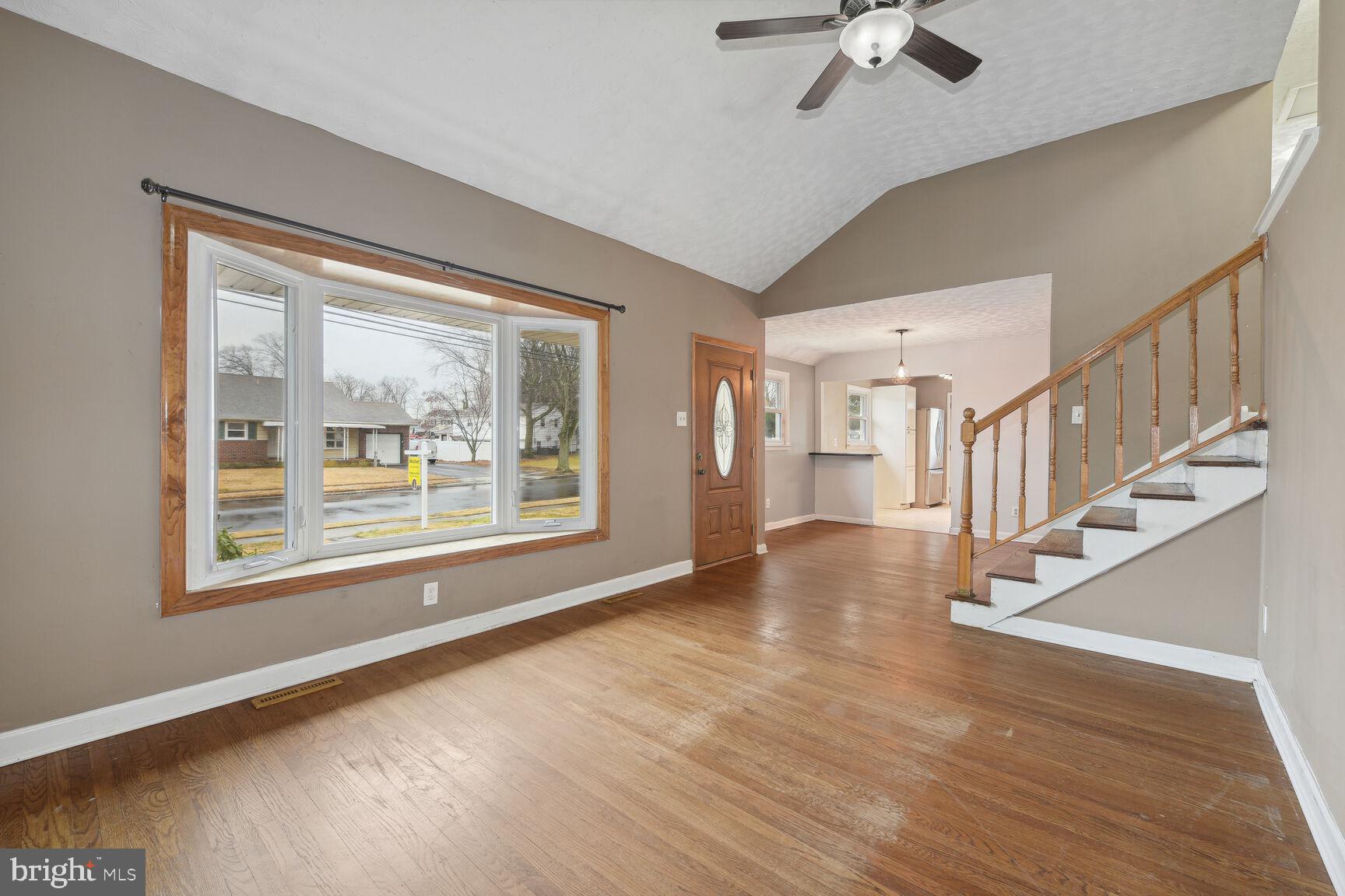 709 5th Street Delran, NJ 08075 - Photo 13 of 25 Living/Dining room