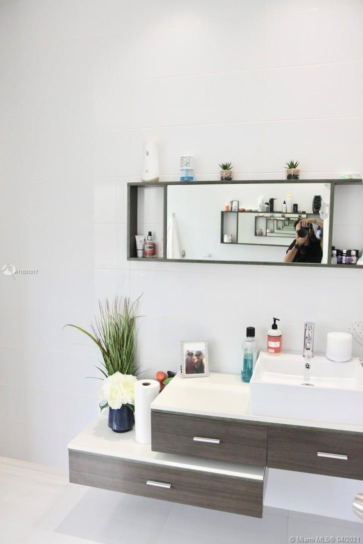 Doral Isles Doral, FL 33178 - Photo 18 of 26