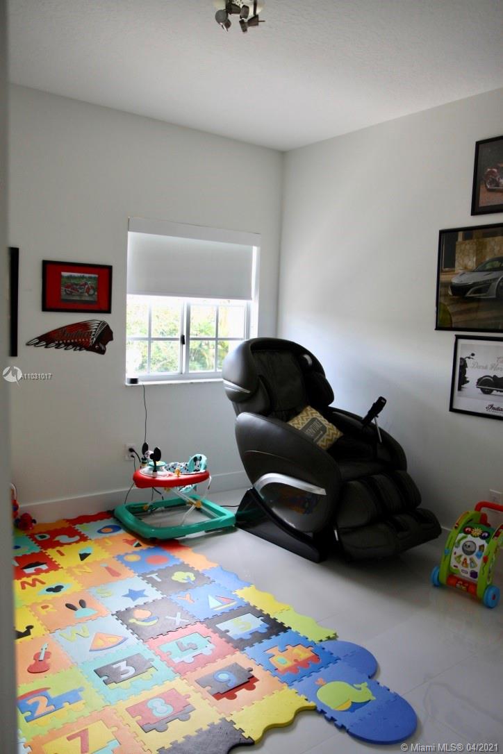 Doral Isles Doral, FL 33178 - Photo 22 of 26