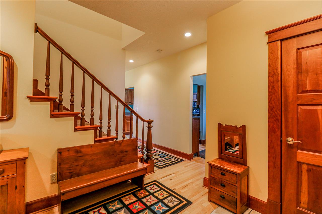 1005 9th Street Kalona, IA 52247 - Photo 2 of 28 Gallery Image 2