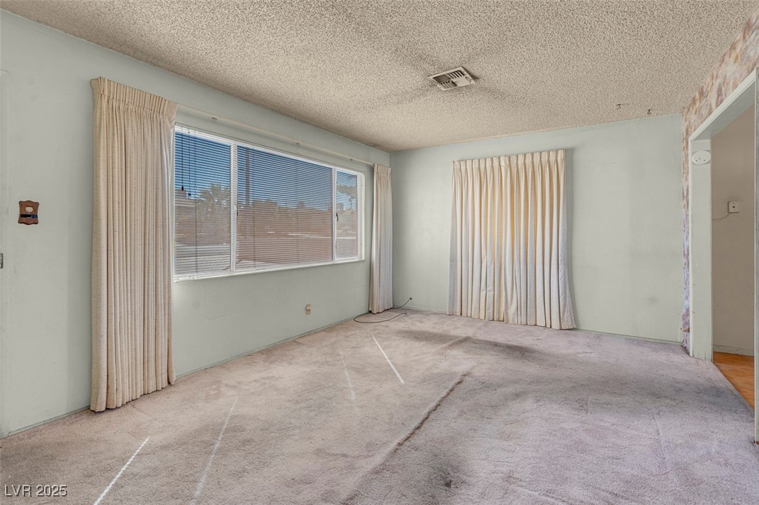 32 Mallory Street Henderson, NV 89015 - Photo 12 of 24