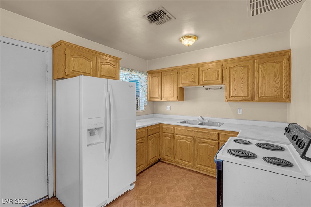 32 Mallory Street Henderson, NV 89015 - Photo 6 of 24