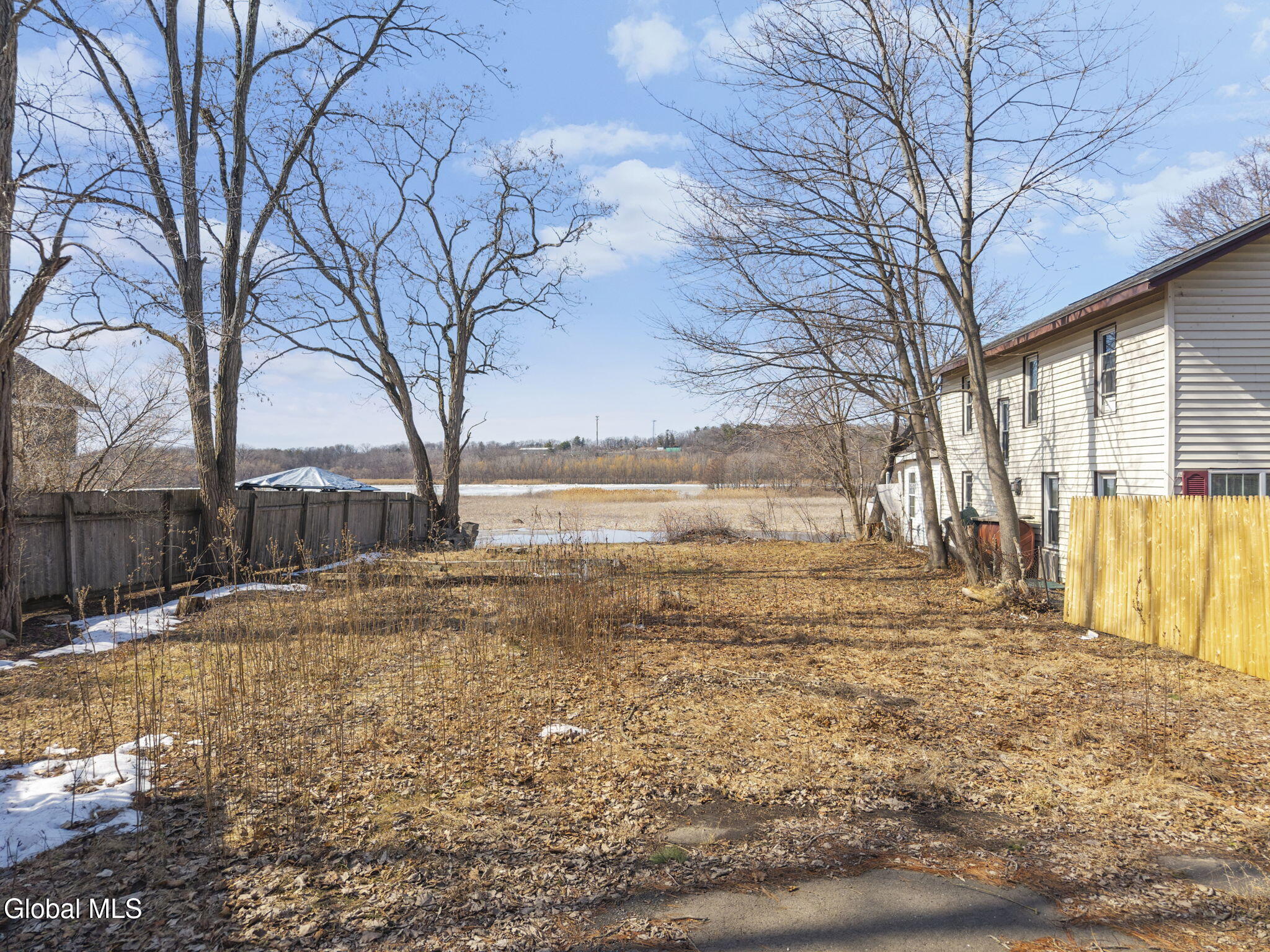 2-101 Schermerhorn Rd02
