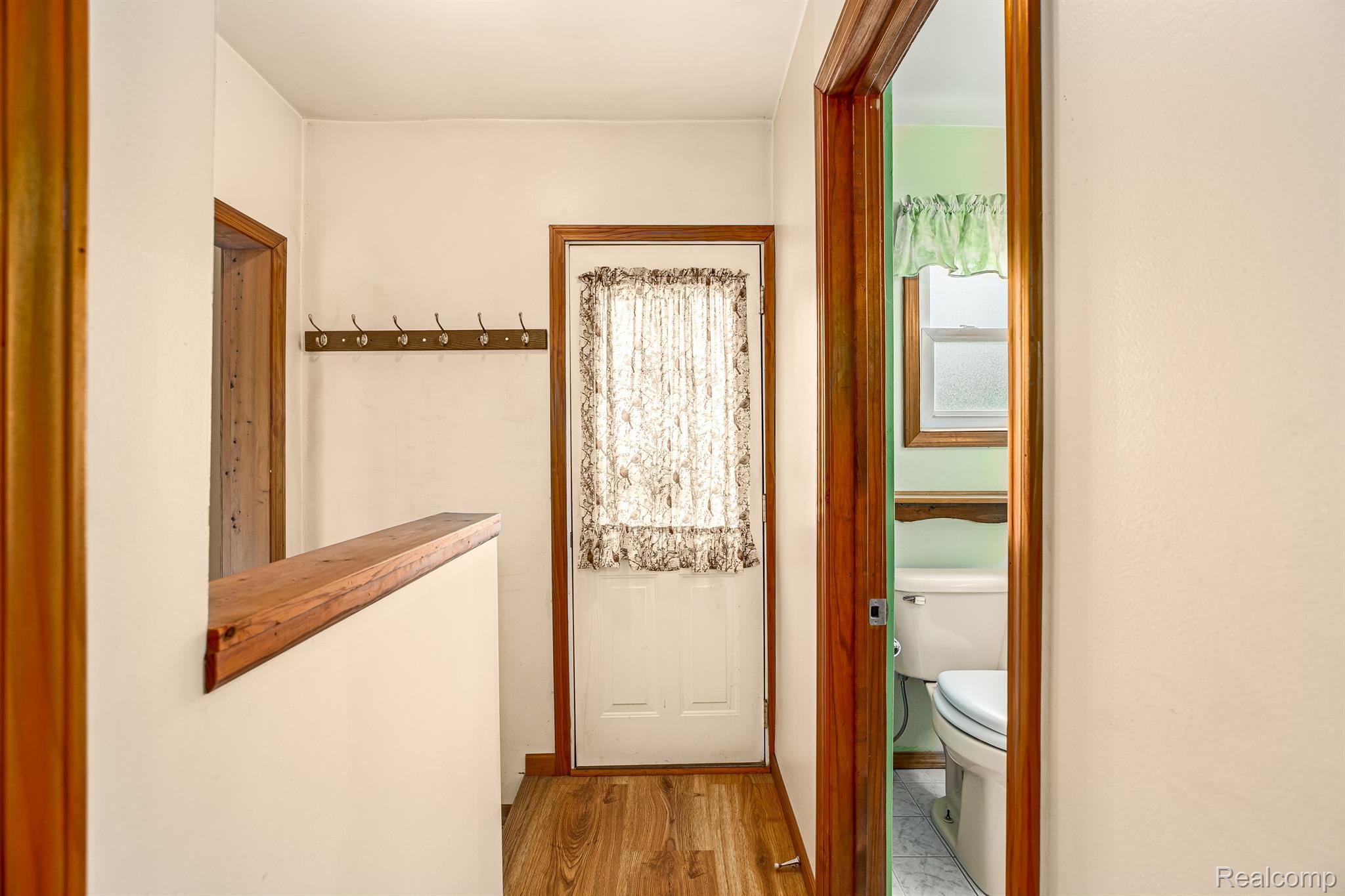 24661 Haggerty Road New Boston, MI 48164 - Photo 6 of 34 Gallery Image 6