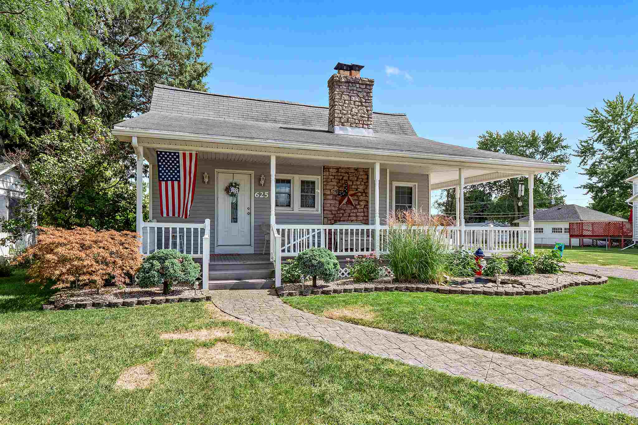 625 Winchester Street Decatur, IN 46733 - Photo 3 of 35