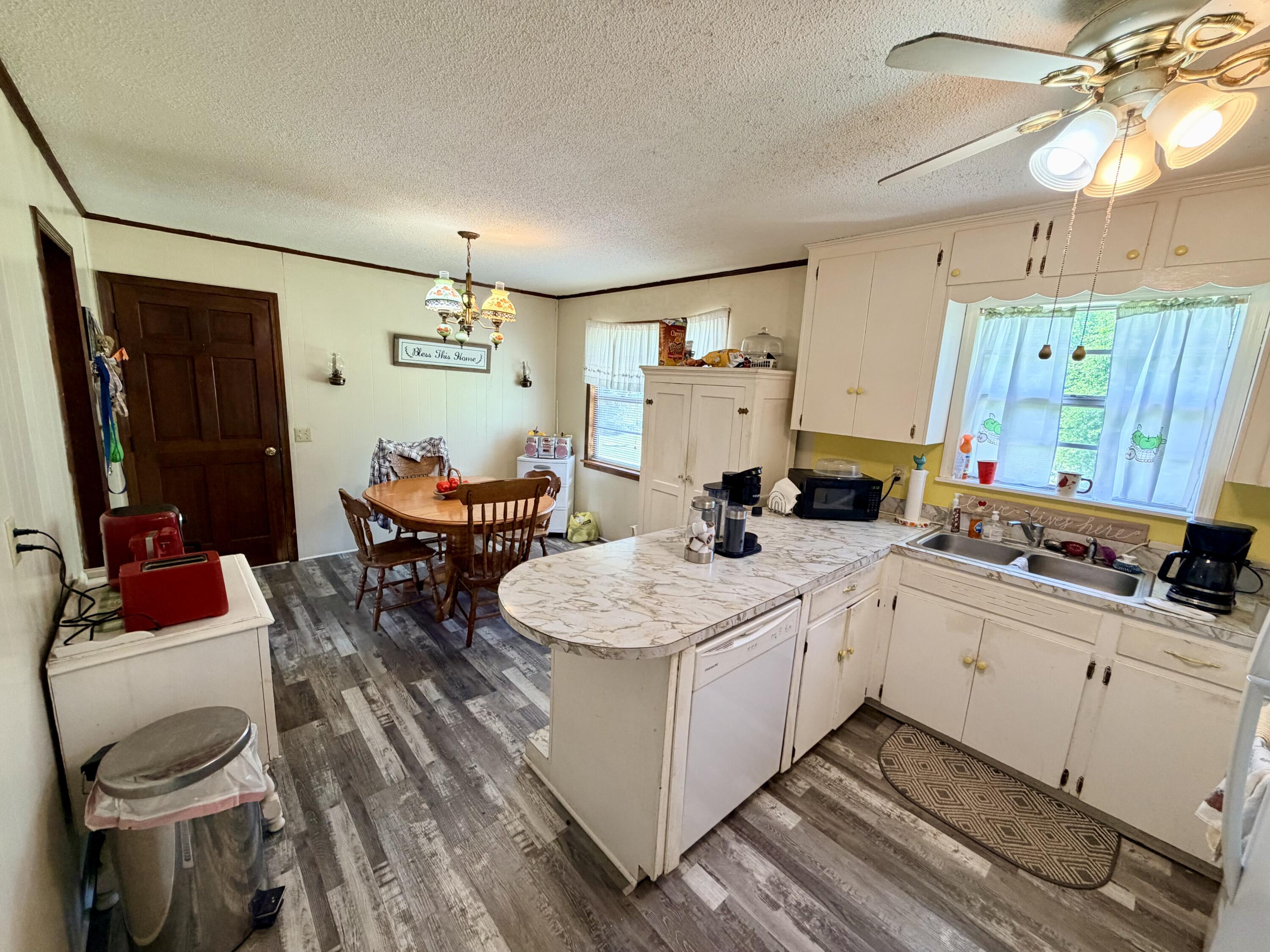4259 Mt Pleasant Road Cohutta, GA 30710 - Photo 5 of 23 IMG_1975
