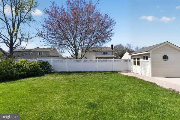 $525,000 | 228 Meadow Drive, Mount Laurel, NJ 08054
