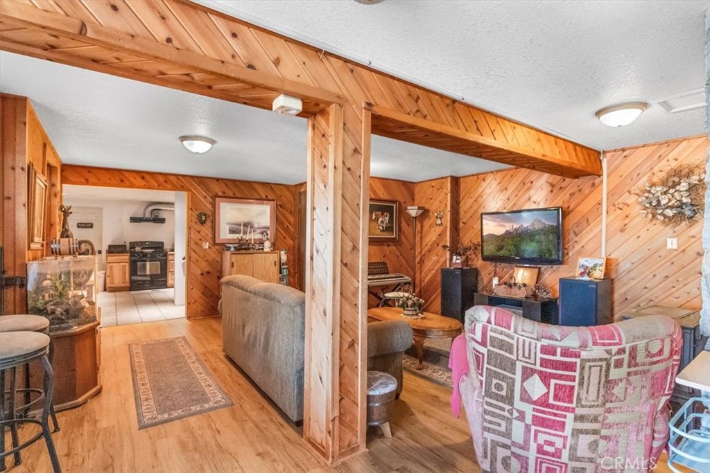 24087 Clover Spring Road Tehachapi, CA 93561 - Photo 47 of 73