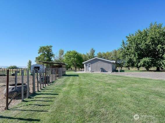 154 Dreamscape Road Walla Walla, WA 99362 - Photo 4 of 40