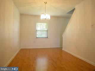 38 Ice Pond Road Levittown, PA 19057 - Photo 3 of 6 Gallery Image 3