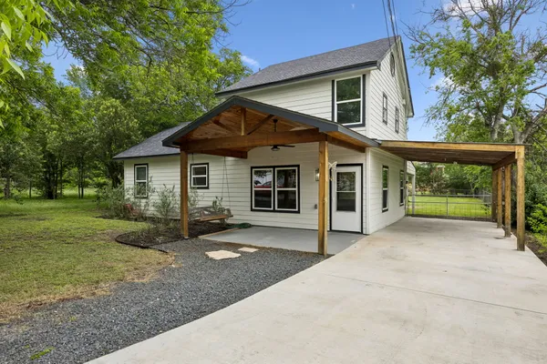 $395,000 | 1909 Pine Street, Georgetown, TX 78626