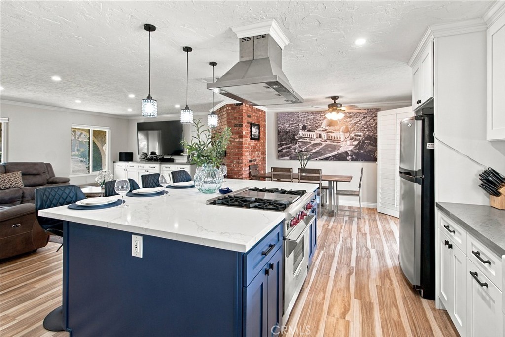 24701 Fourl Road Newhall, CA 91321 - Photo 13 of 42 Gallery Image 13