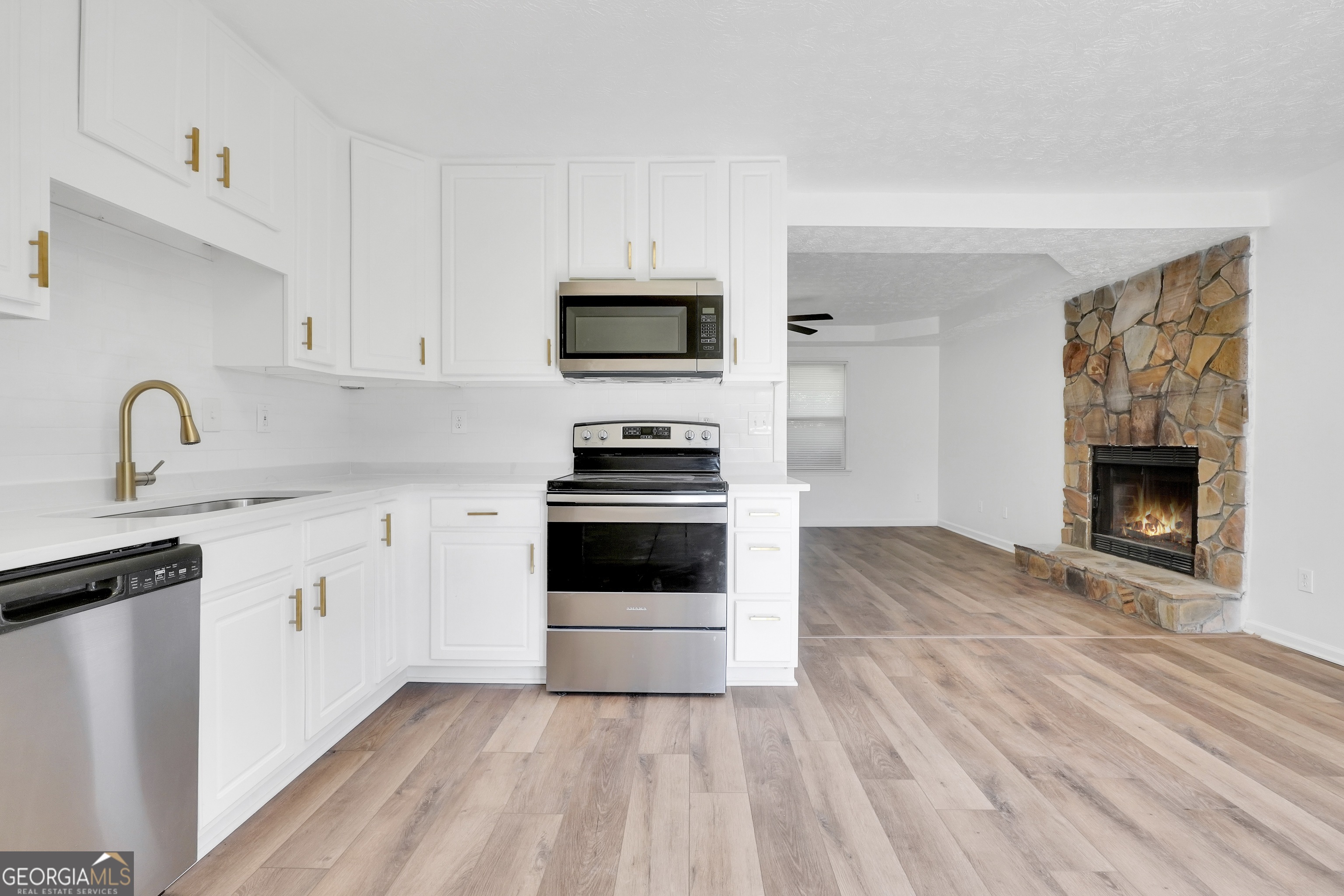 1187 Dixie Road Covington, GA 30014 - Photo 12 of 43