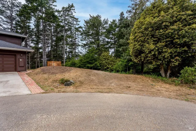 $97,500 | 44056 Ocean Vista Court, Mendocino, CA 95460