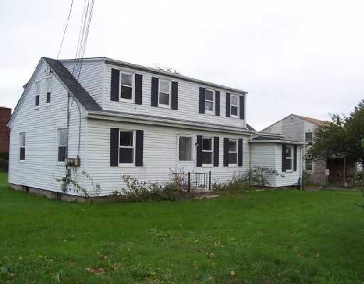 1669 West Main Road Middletown, RI 02842 - Photo 5 of 5 Other.