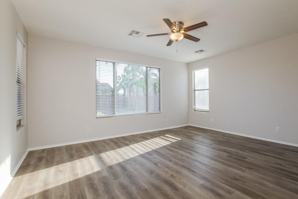 14079 West Bloomfield Road Surprise, AZ 85379 - Photo 7 of 16 Photo #7