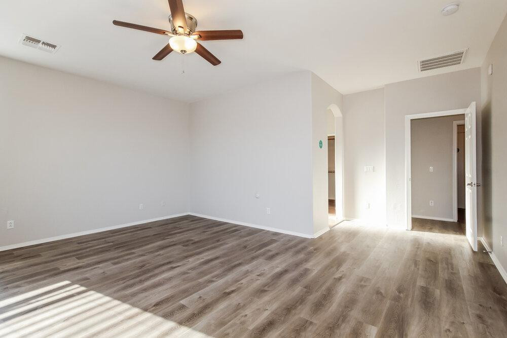 14079 West Bloomfield Road Surprise, AZ 85379 - Photo 8 of 16 Photo #8