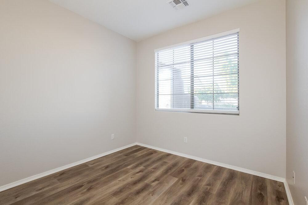 14079 West Bloomfield Road Surprise, AZ 85379 - Photo 10 of 16 Photo #10