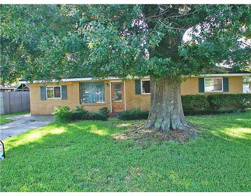 205 St Nicholas Street Luling, LA 70070 - Photo 3 of 21 Gallery Image 3