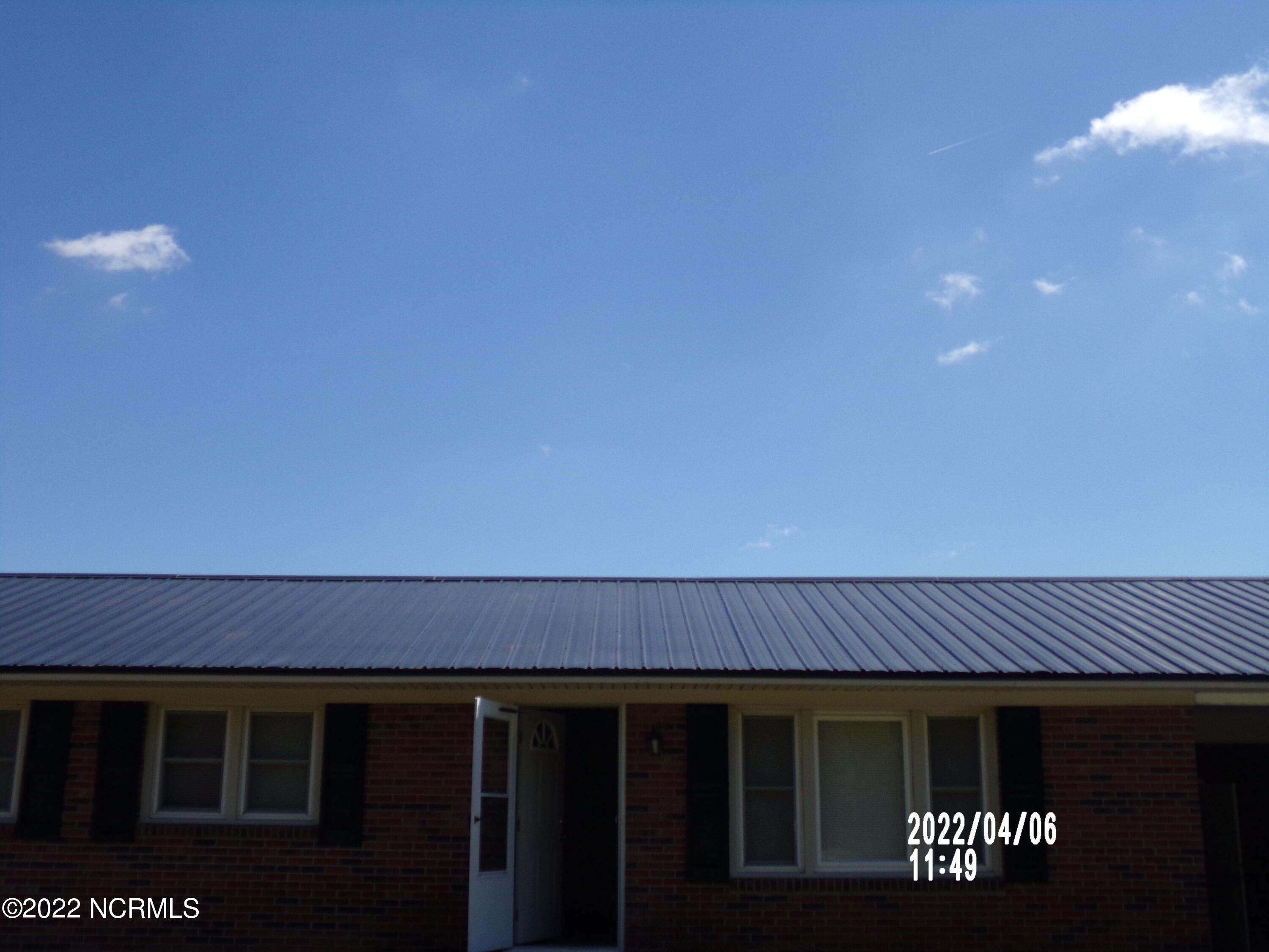 105 JD Harper Road Faison, NC 28341 - Photo 3 of 29 106_4824