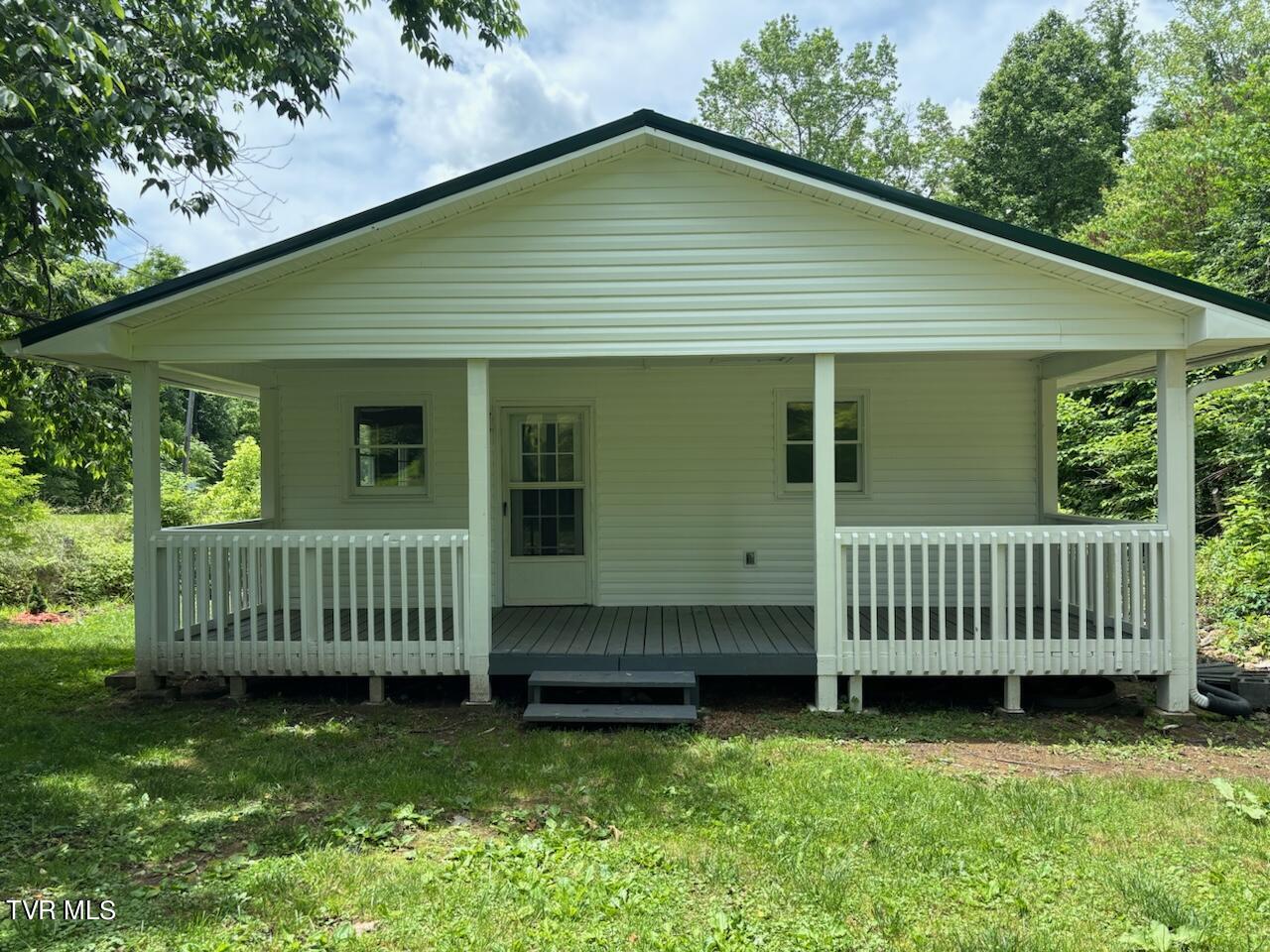 221 Odom Branch Road Erwin, TN 37650 - Photo 1 of 2 IMG_1947