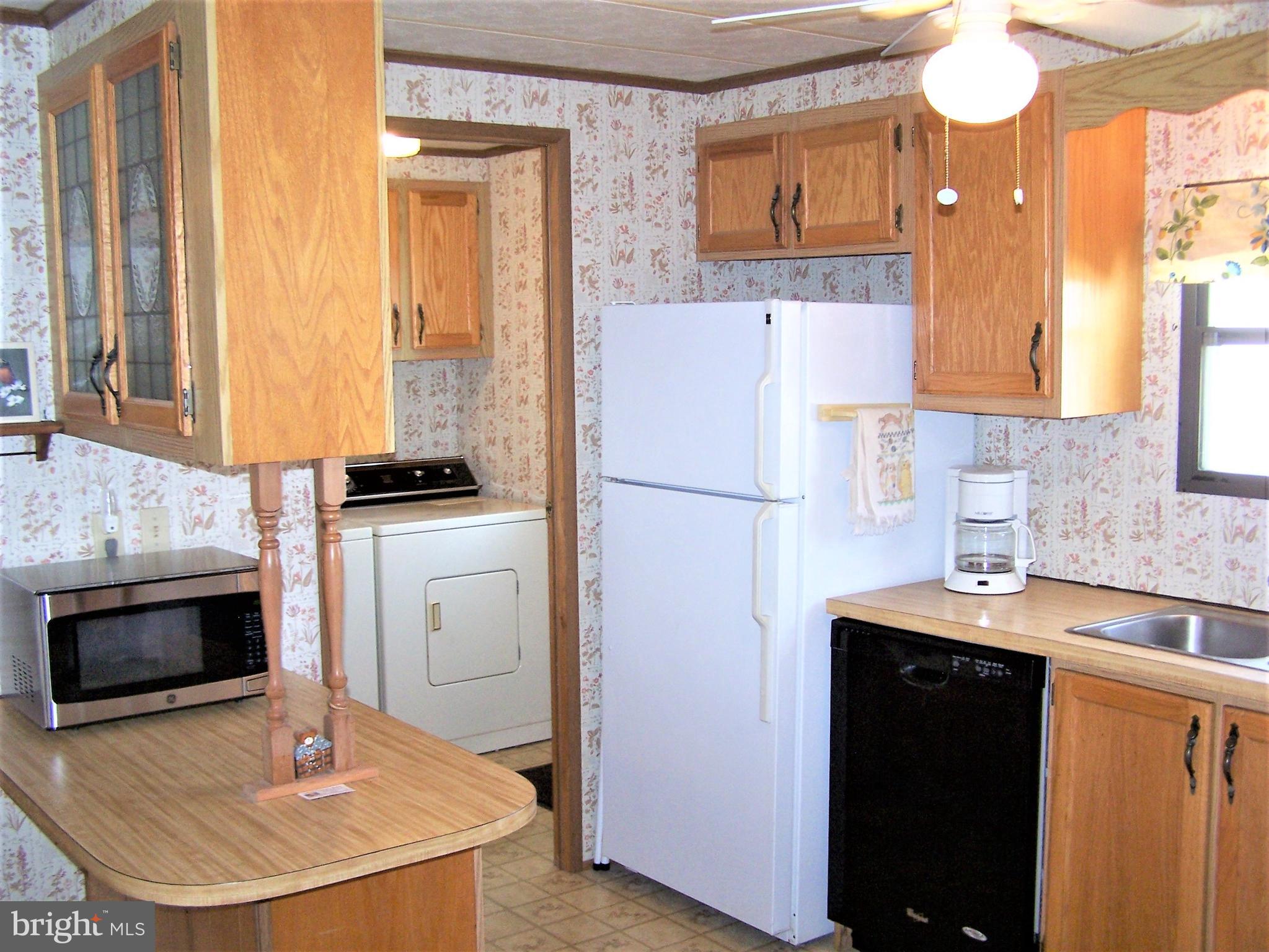 13217 Nantucket Road Ocean City, MD 21842 - Photo 14 of 40 Kitchen