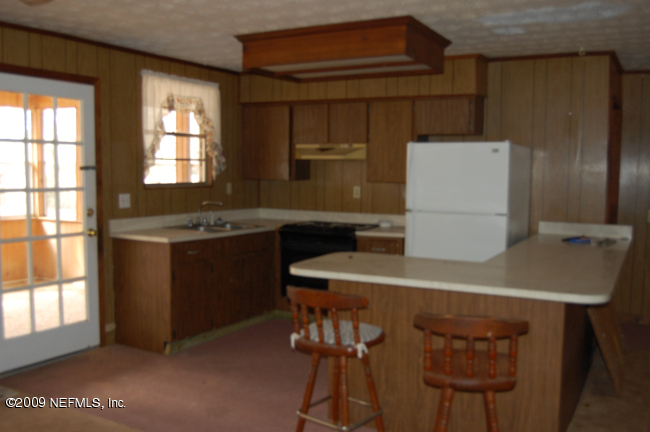 6970 Gatorbone Road Keystone Heights, FL 32656 - Photo 6 of 19 Kitchen