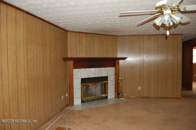 6970 Gatorbone Road Keystone Heights, FL 32656 - Photo 8 of 19 Living Room