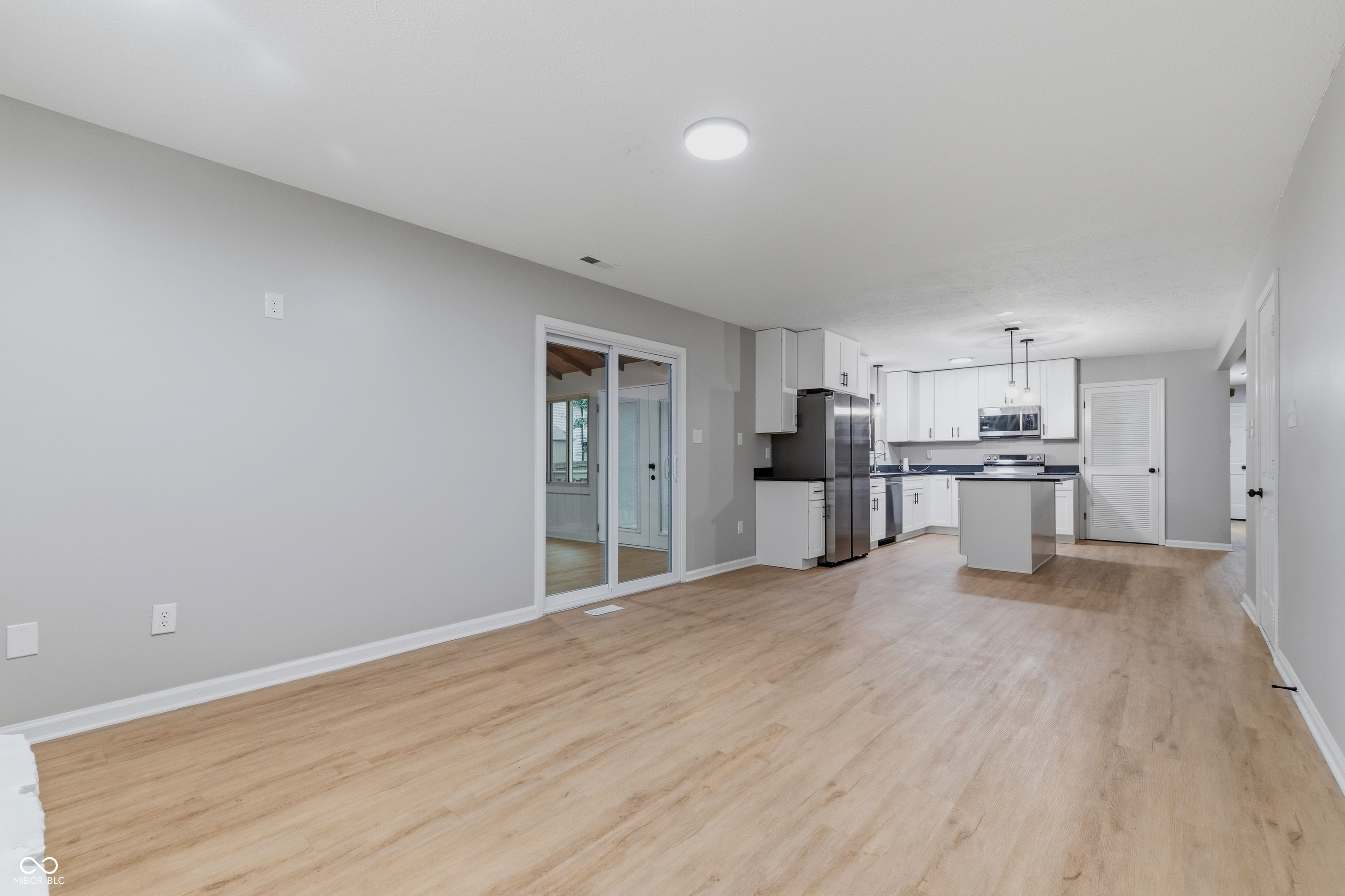 3242 Cherry Lake Road Indianapolis, IN 46235 - Photo 17 of 39 Gallery Image 17