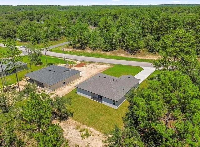 $1,950 | 6926 North Elkcam Boulevard, Citrus Springs, FL 34433