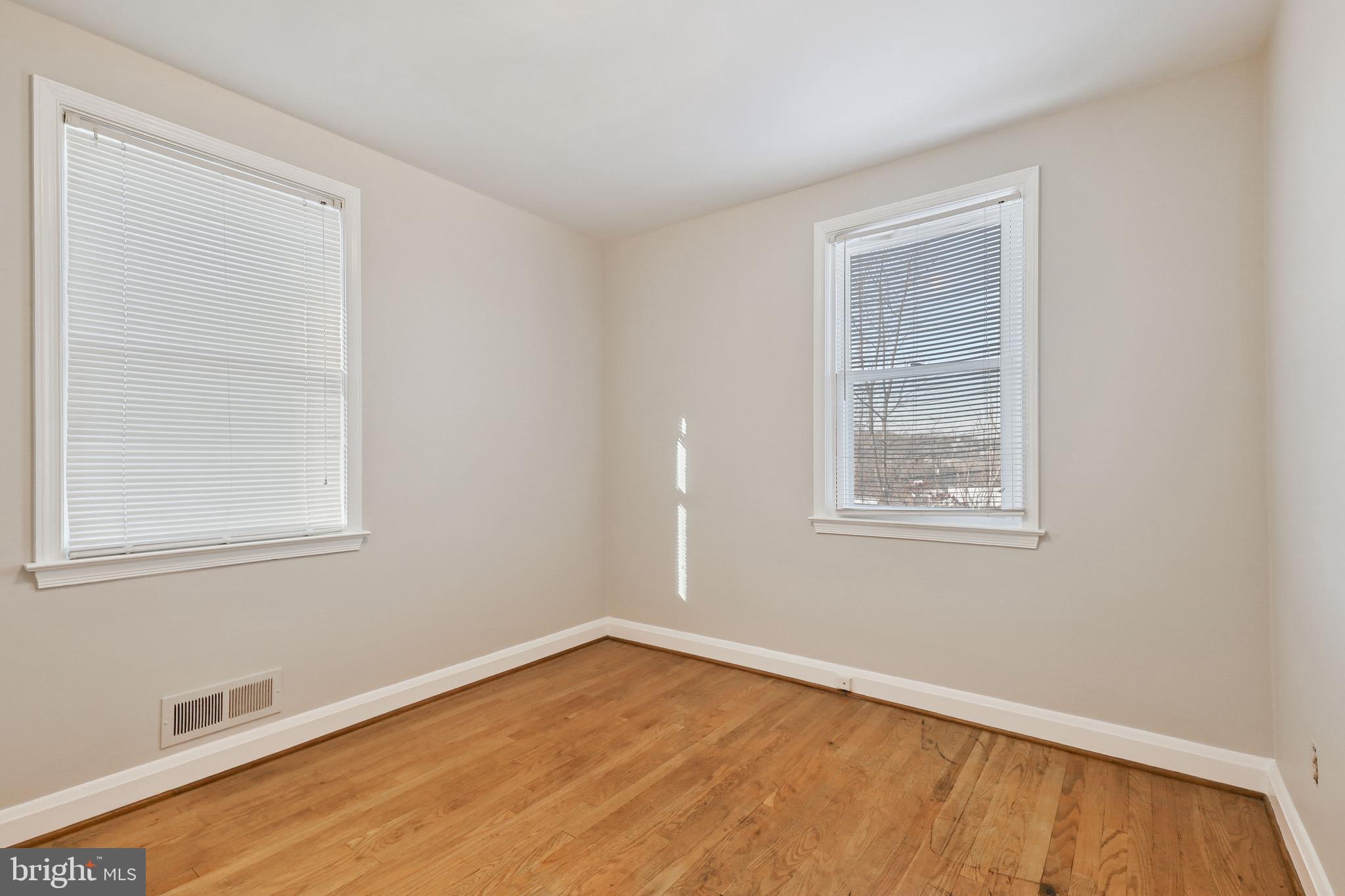1806 Ellinwood Road Baltimore, MD 21237 - Photo 21 of 34 Gallery Image 21