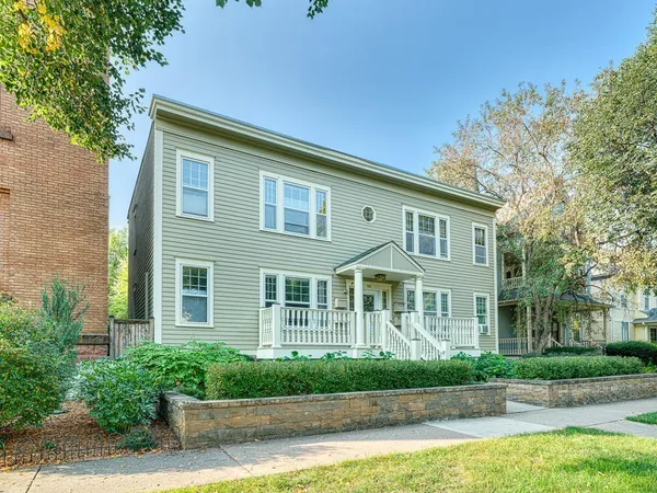 $995,000 | 518 Laurel Avenue, St. Paul, MN 55102