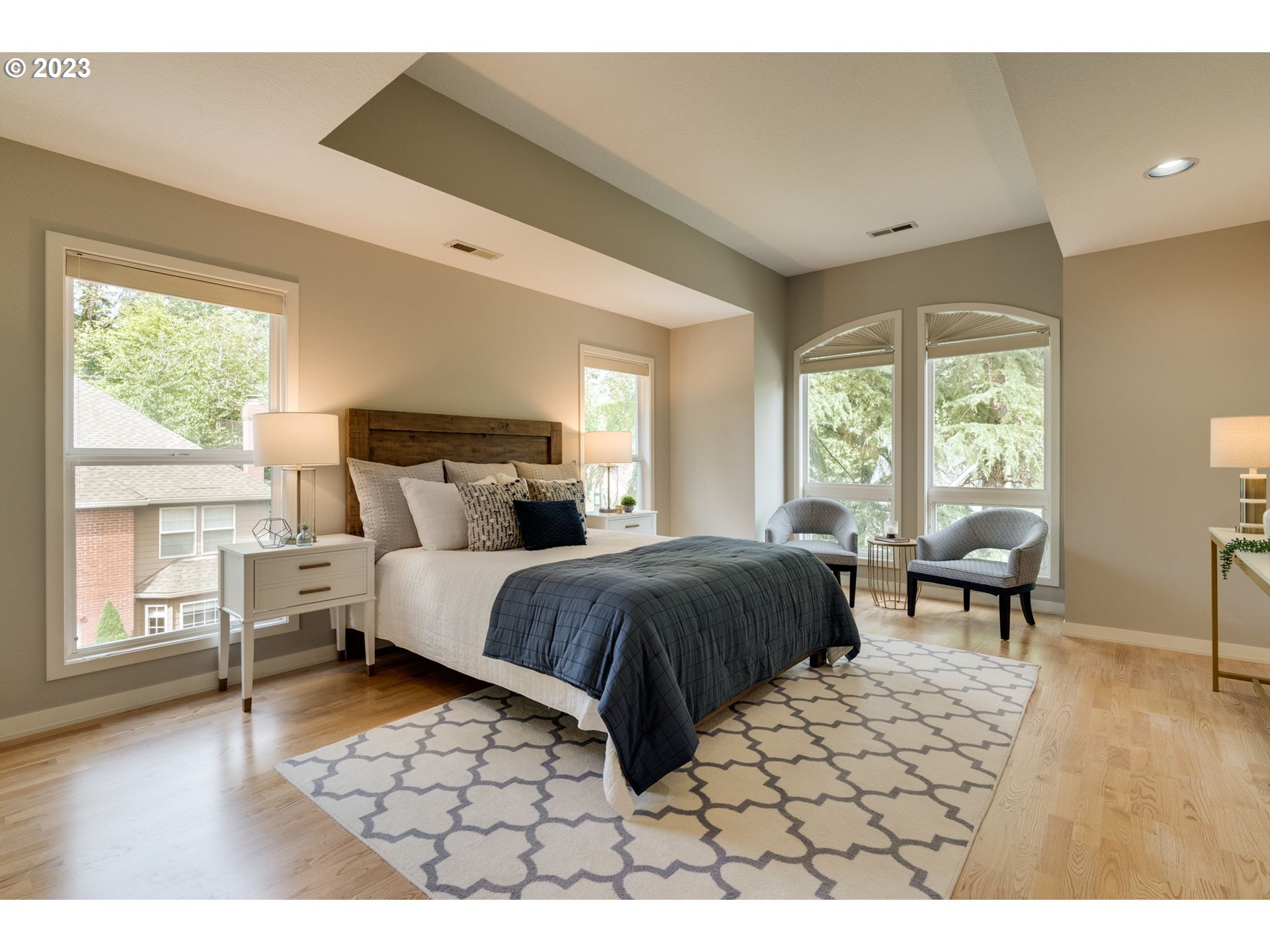 11627 Southwest 33rd Place Portland, OR 97219 - Photo 25 of 44 Gallery Image 25