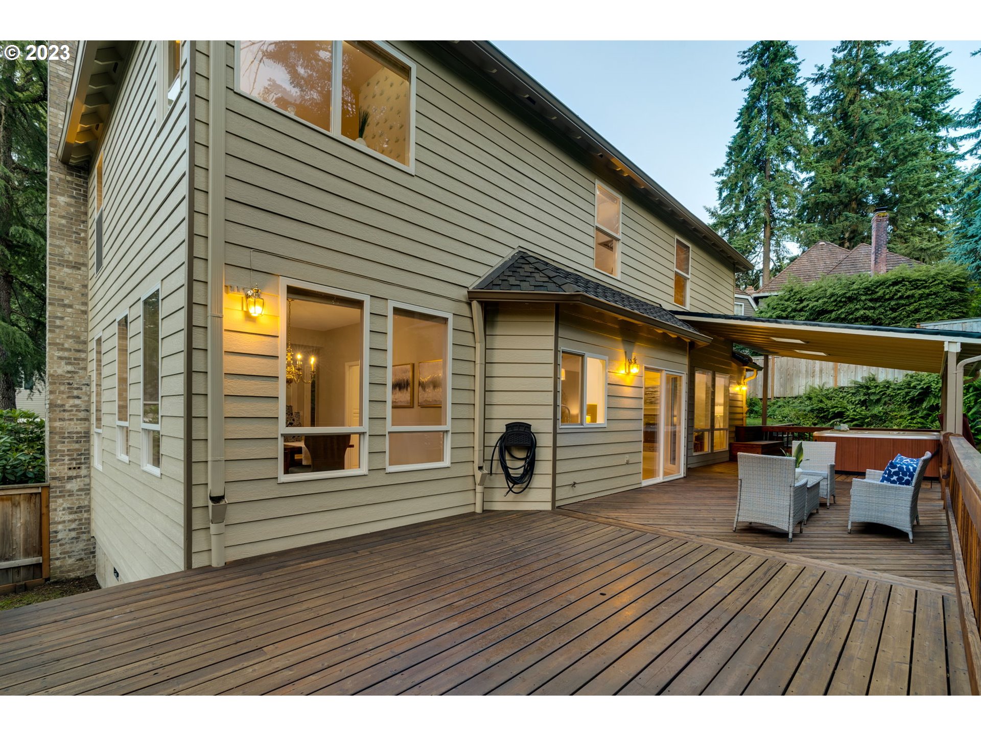 11627 Southwest 33rd Place Portland, OR 97219 - Photo 41 of 44 Gallery Image 41