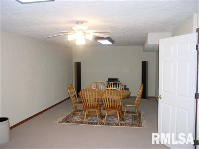 4714 Spring Street Davenport, IA 52807 - Photo 21 of 23 Gallery Image 21