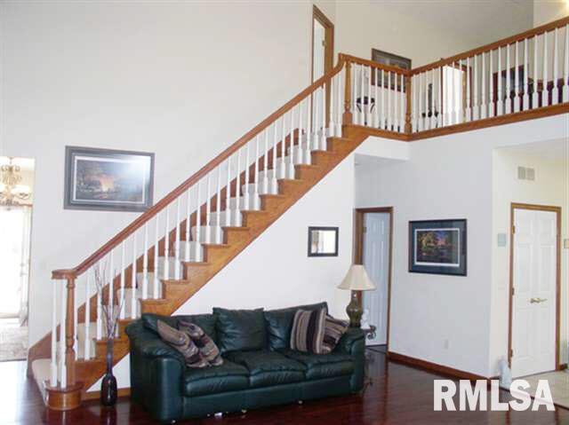 4714 Spring Street Davenport, IA 52807 - Photo 4 of 23 Gallery Image 4