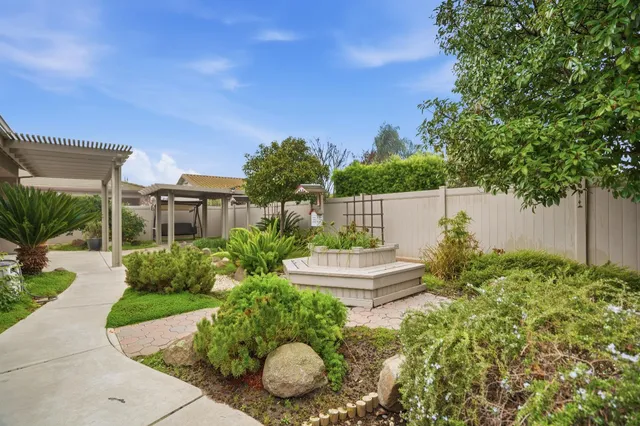 $560,000 | 2381 Nutwood Place, Manteca, CA 95336