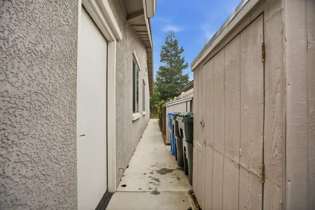 $560,000 | 2381 Nutwood Place, Manteca, CA 95336