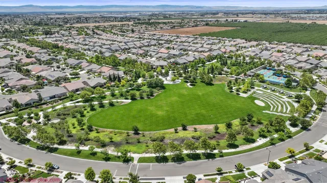 $560,000 | 2381 Nutwood Place, Manteca, CA 95336