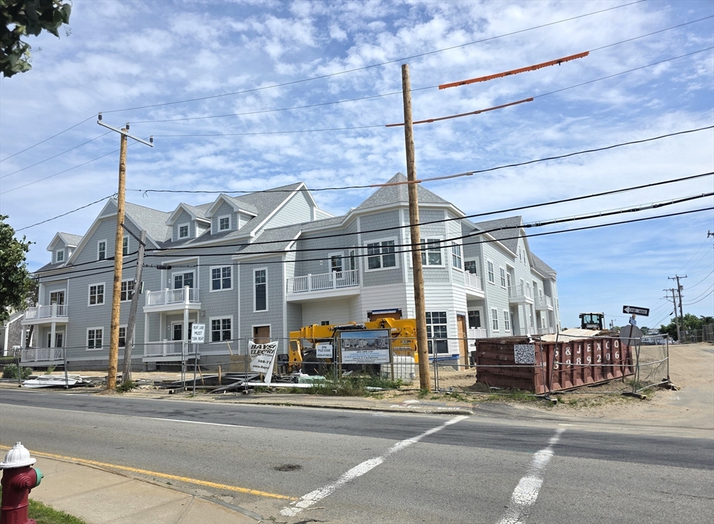 110 School Street, Unit E202 Barnstable, MA 02601 - Photo 3 of 6