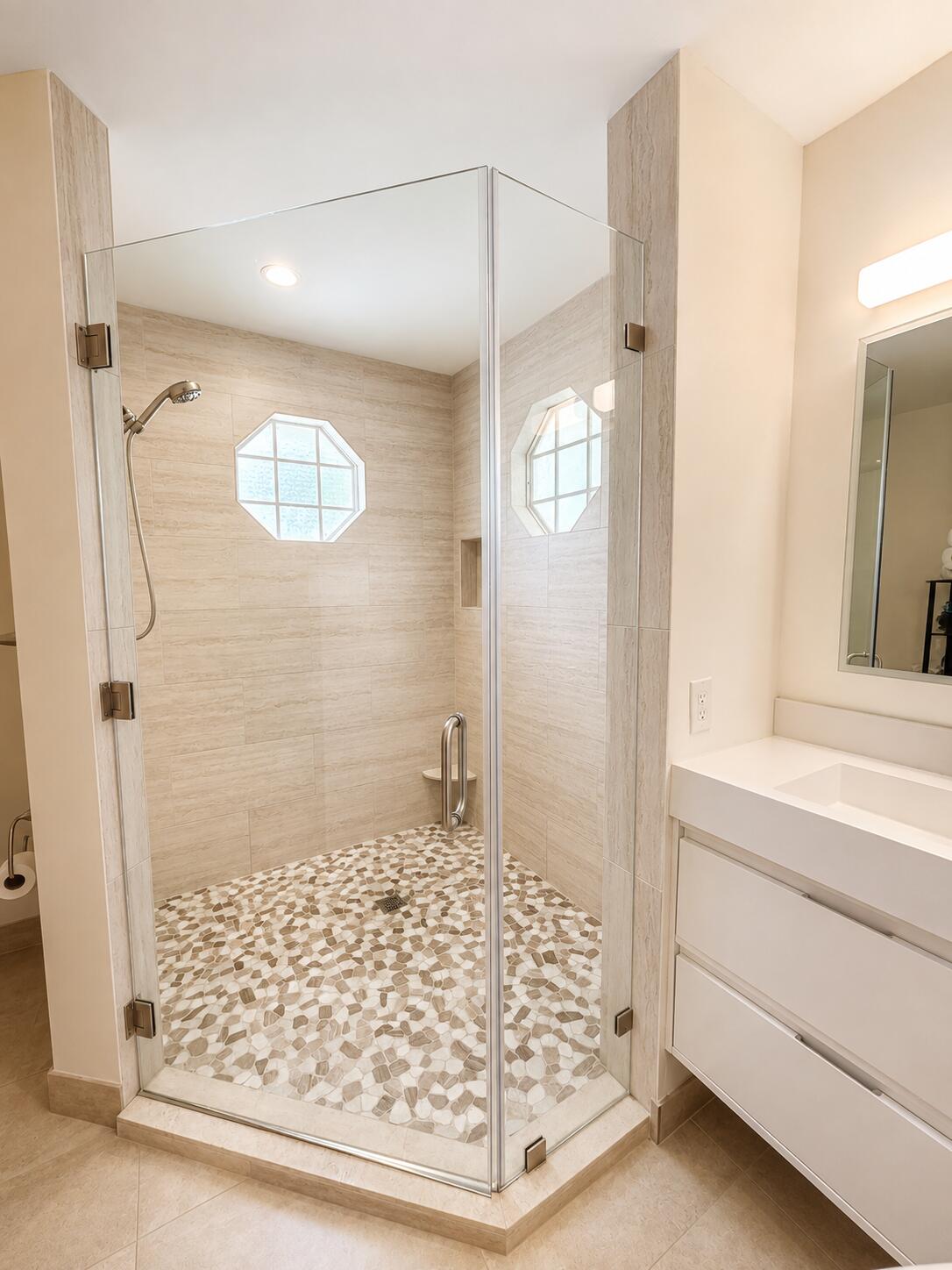 6560 Via Regina Boca Raton, FL 33433 - Photo 5 of 12 5cad52ba-9dd8-40ce-9839-44f68bd1e993