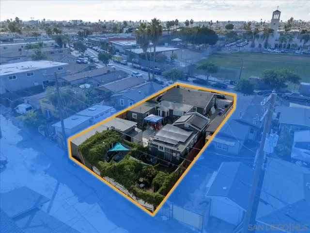 $1,350,000 | 4667-69 35th Street, San Diego, CA 92116