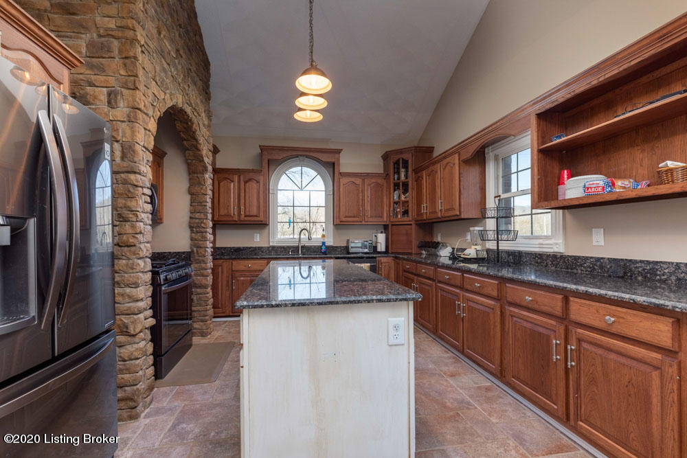 2546 West Blue Lick Road Shepherdsville, KY 40165 - Photo 20 of 116 BlueLick020