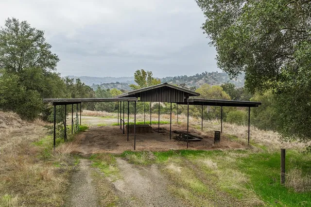 $850,000 | 17335 Morgan Canyon Road, Prather, CA 93651
