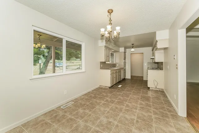 $850,000 | 17335 Morgan Canyon Road, Prather, CA 93651