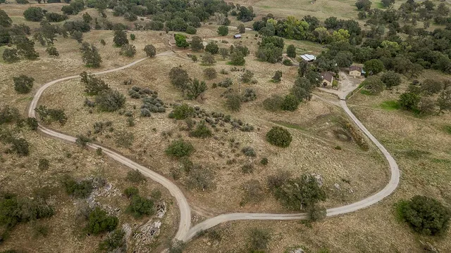 $850,000 | 17335 Morgan Canyon Road, Prather, CA 93651