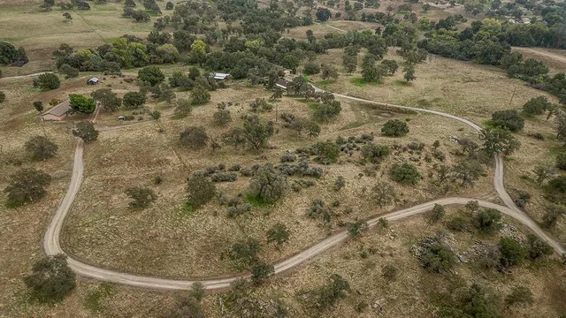 $850,000 | 17335 Morgan Canyon Road, Prather, CA 93651