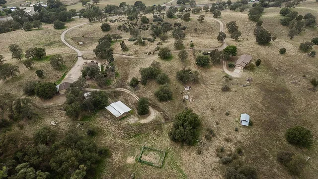 $850,000 | 17335 Morgan Canyon Road, Prather, CA 93651